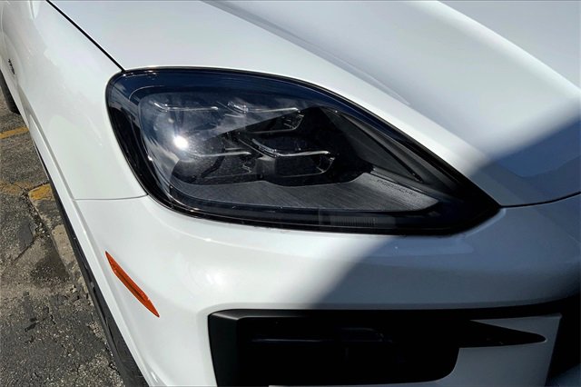 New 2026 Porsche Cayenne E-Hybrid image 18