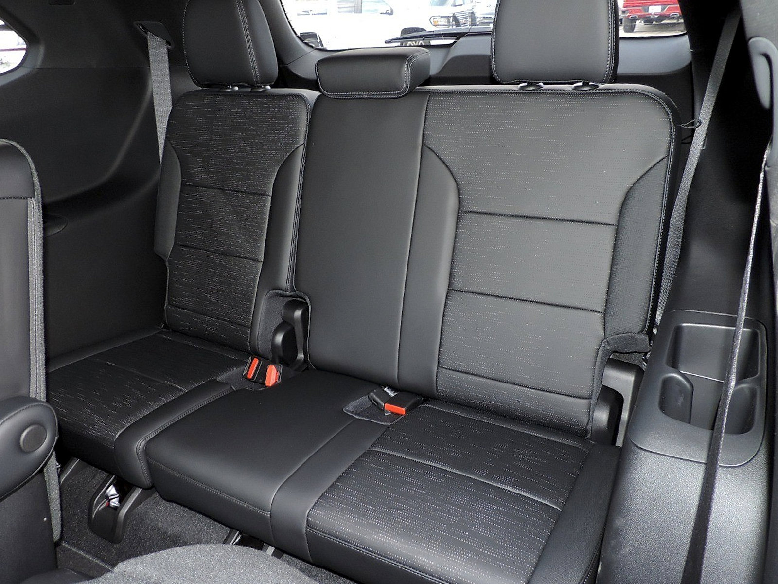 New 2026 Buick Enclave Sport Touring w/ Power Package image 17