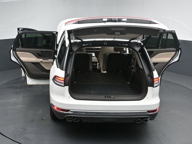 Used 2023 Lincoln Aviator AWD w/ Premium Package image 56