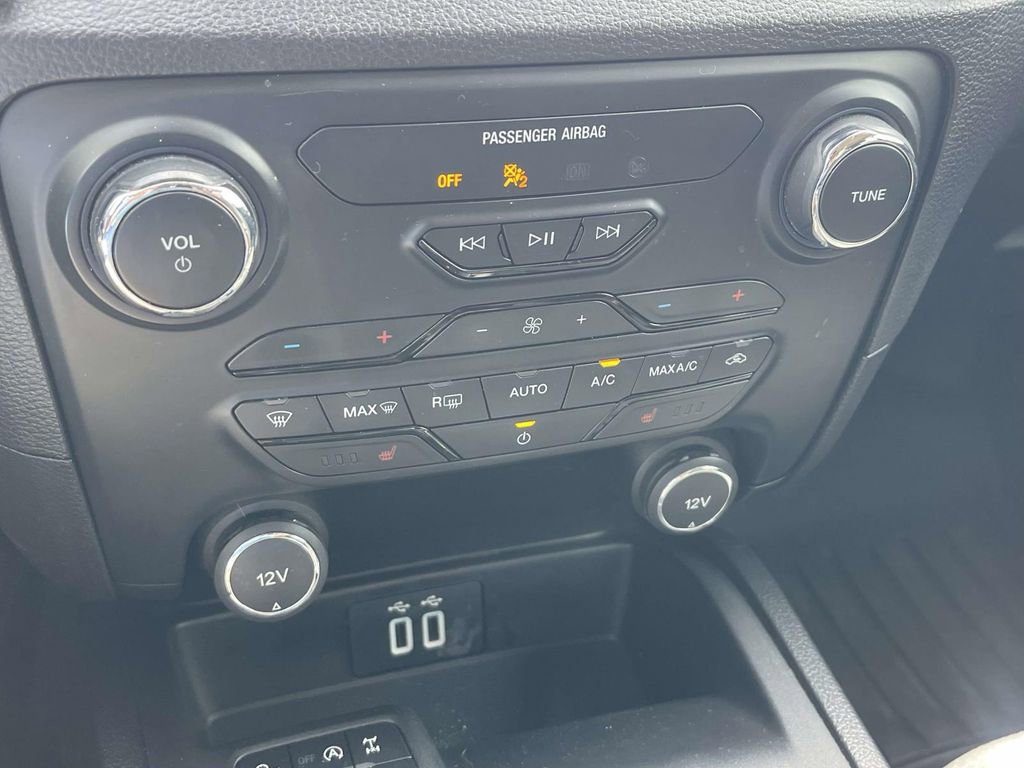 Used 2019 Ford Ranger XLT w/ Equipment Group 302A Luxury image 28