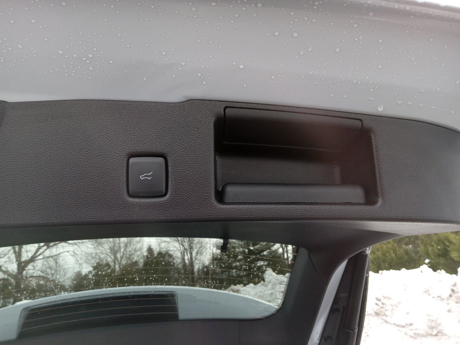 Used 2025 Ford Escape SE image 25