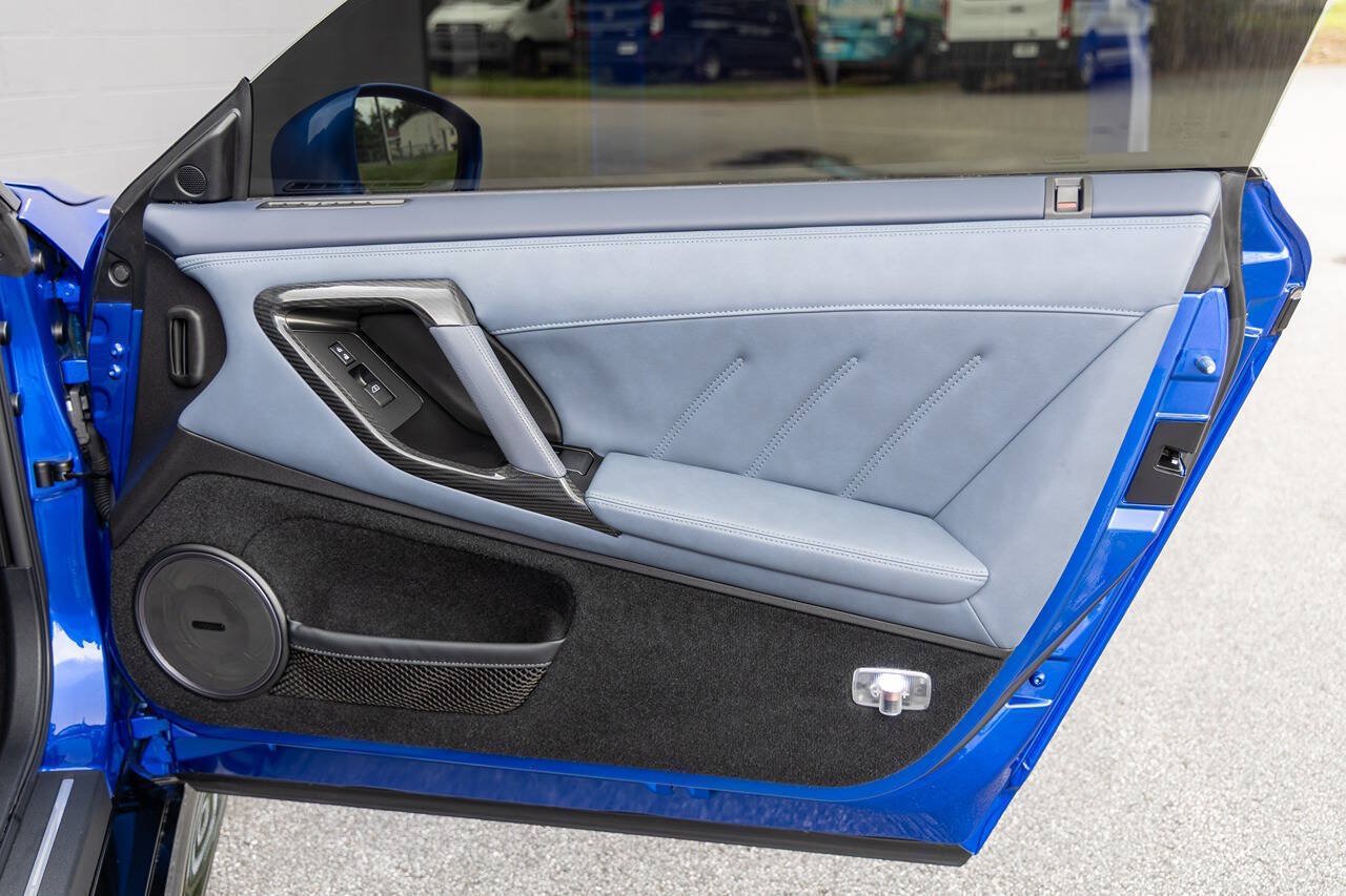 Used 2020 Nissan GT-R Premium AWD/4WD image 7