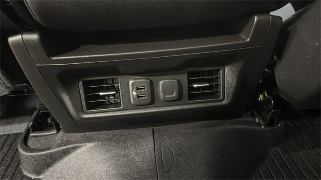 Used 2020 Chevrolet Silverado 1500 LTZ image 25
