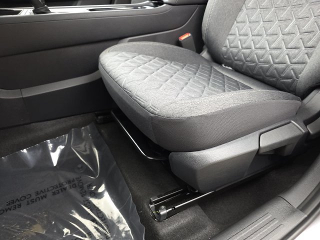 New 2027 Nissan Kicks SV AWD/4WD image 30