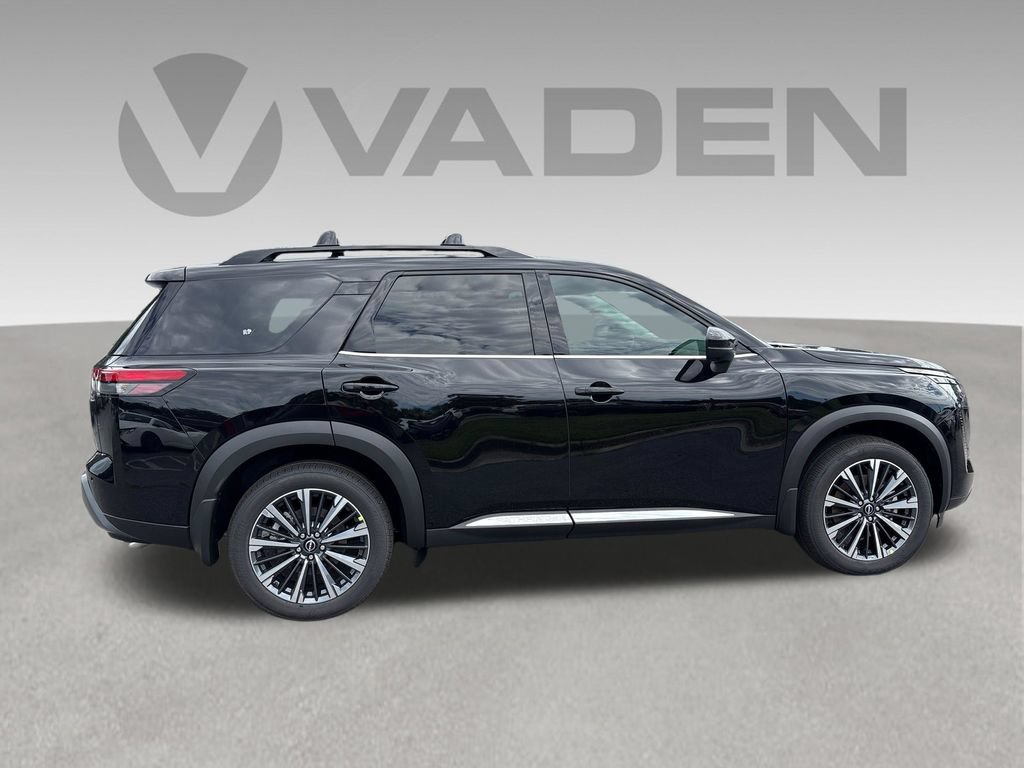 New 2026 Nissan Pathfinder Platinum FWD image 25