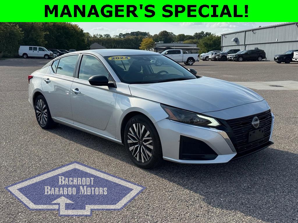 Used 2024 Nissan Altima 2.5 SV