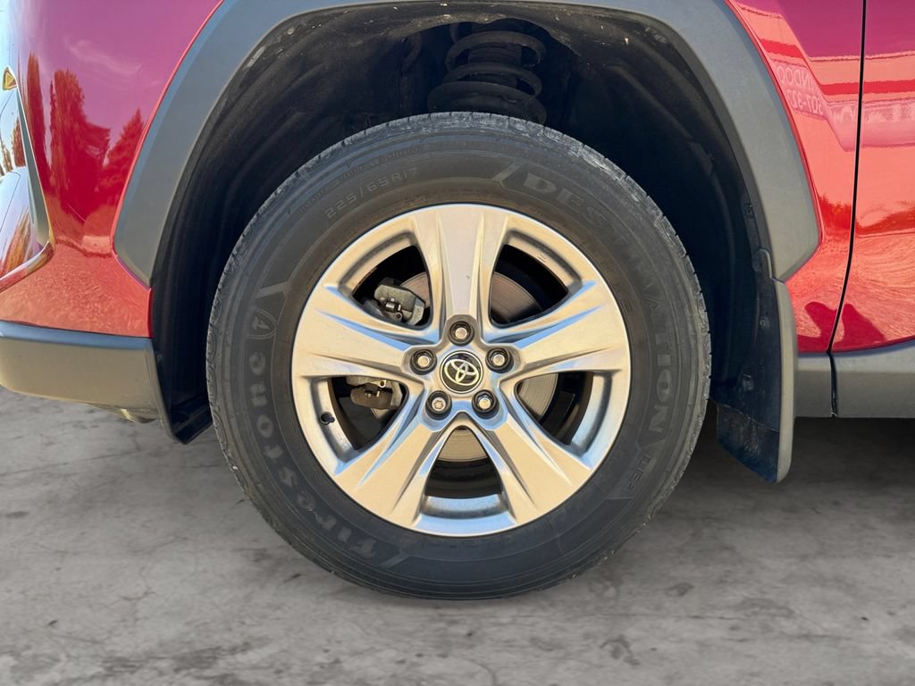Certified 2023 Toyota RAV4 XLE w/ Convenience Package AWD/4WD image 9