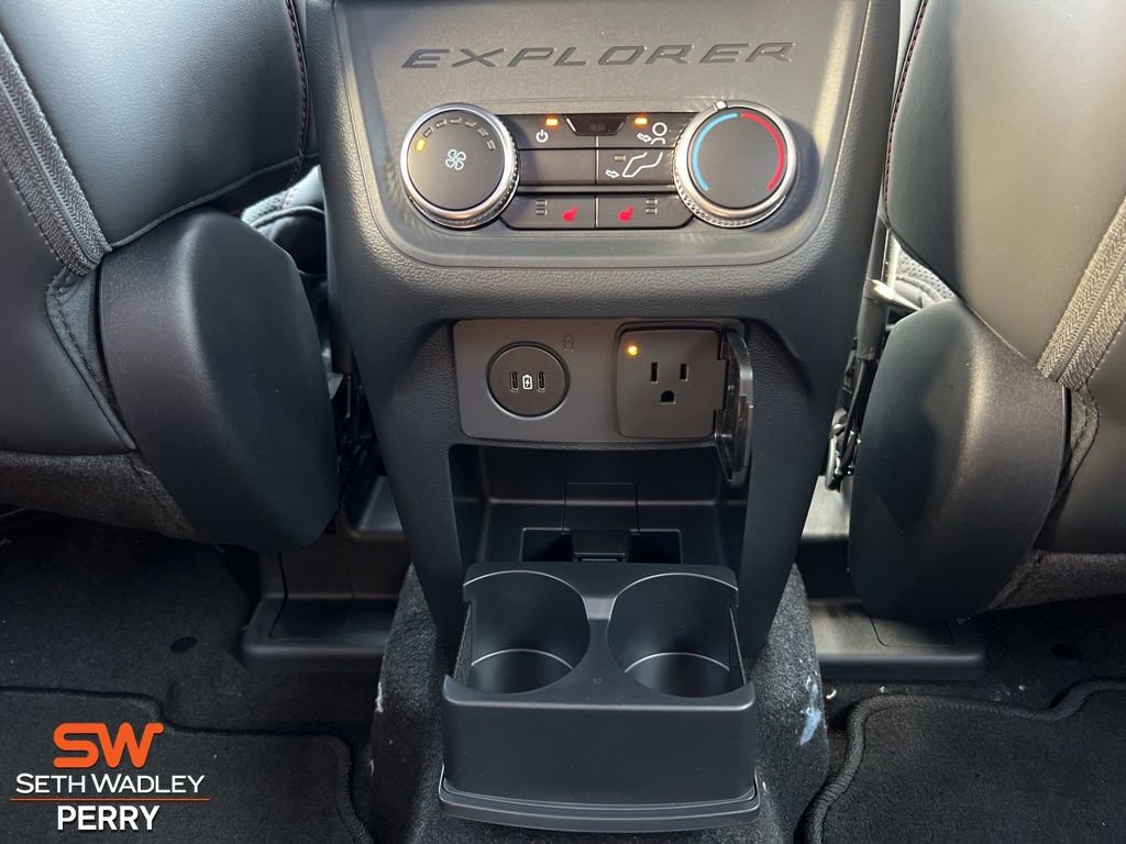 New 2025 Ford Explorer ST image 28
