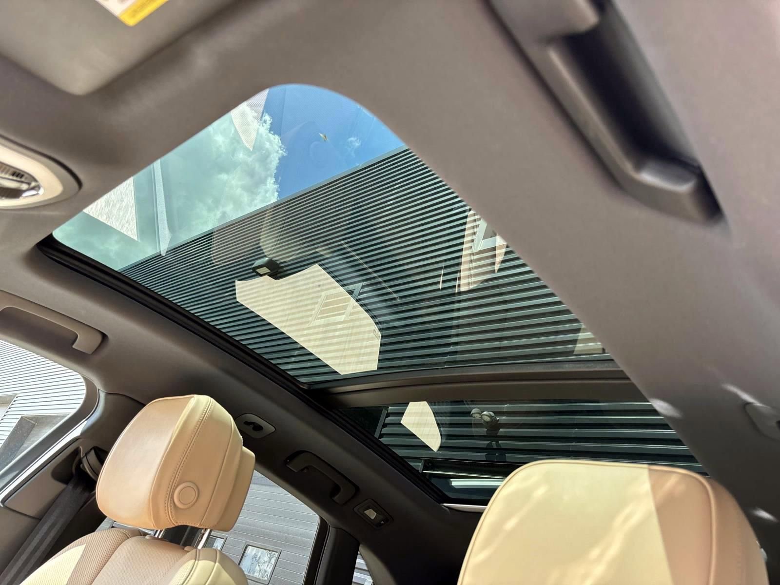 Used 2026 Porsche Macan image 39