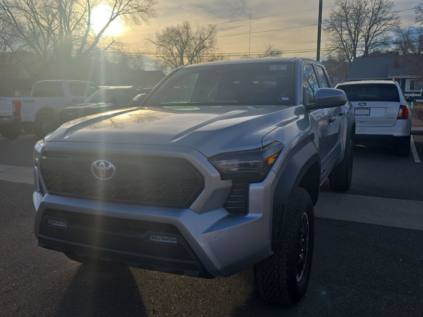 Used 2025 Toyota Tacoma TRD Off-Road image 1