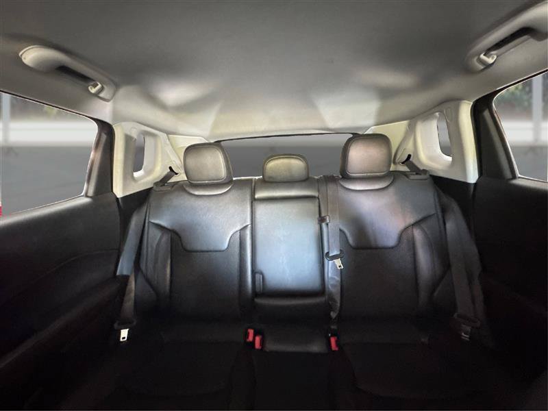 Used 2021 Jeep Compass Trailhawk AWD/4WD image 14