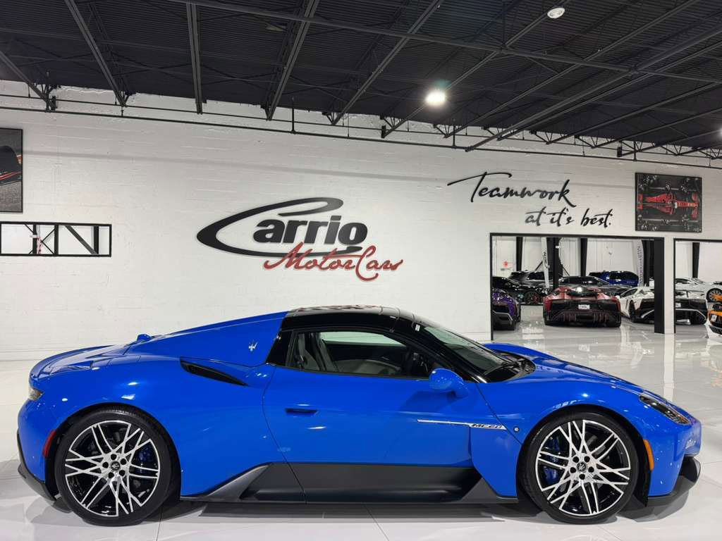 Used 2023 Maserati MC20 Spyder image 24