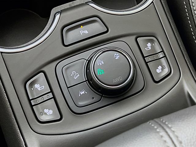 Used 2023 GMC Terrain SLT w/ Infotainment Package II image 22