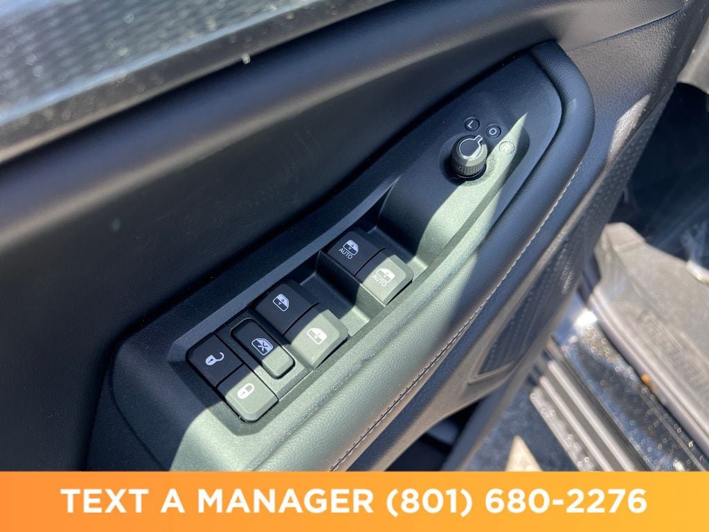 New 2026 Jeep Grand Cherokee Laredo AWD/4WD image 11
