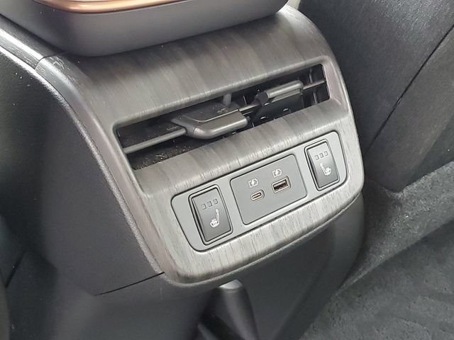 Certified 2023 Nissan Ariya AWD image 29