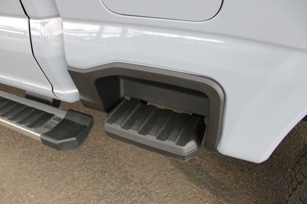 Used 2025 Ford F250 Lariat w/ FX4 Off-Road Package image 69