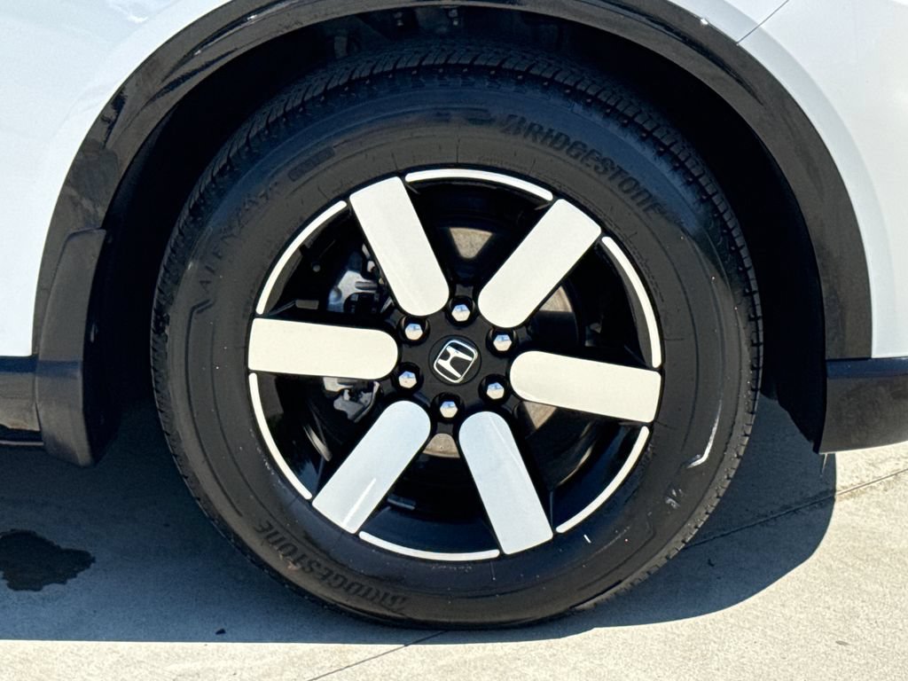 Used 2025 Honda Prologue Touring image 11