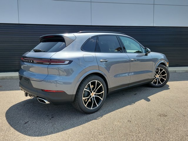 New 2026 Porsche Cayenne AWD/4WD image 7
