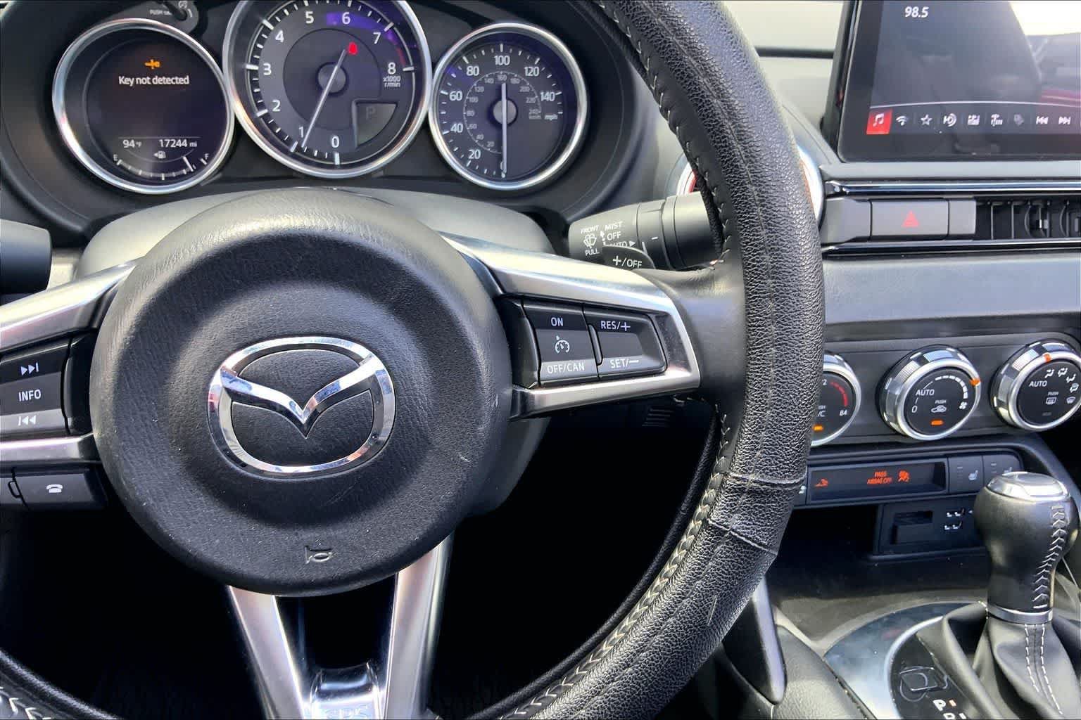 Used 2023 MAZDA MX-5 Miata Grand Touring w/ Weather Package RWD image 24
