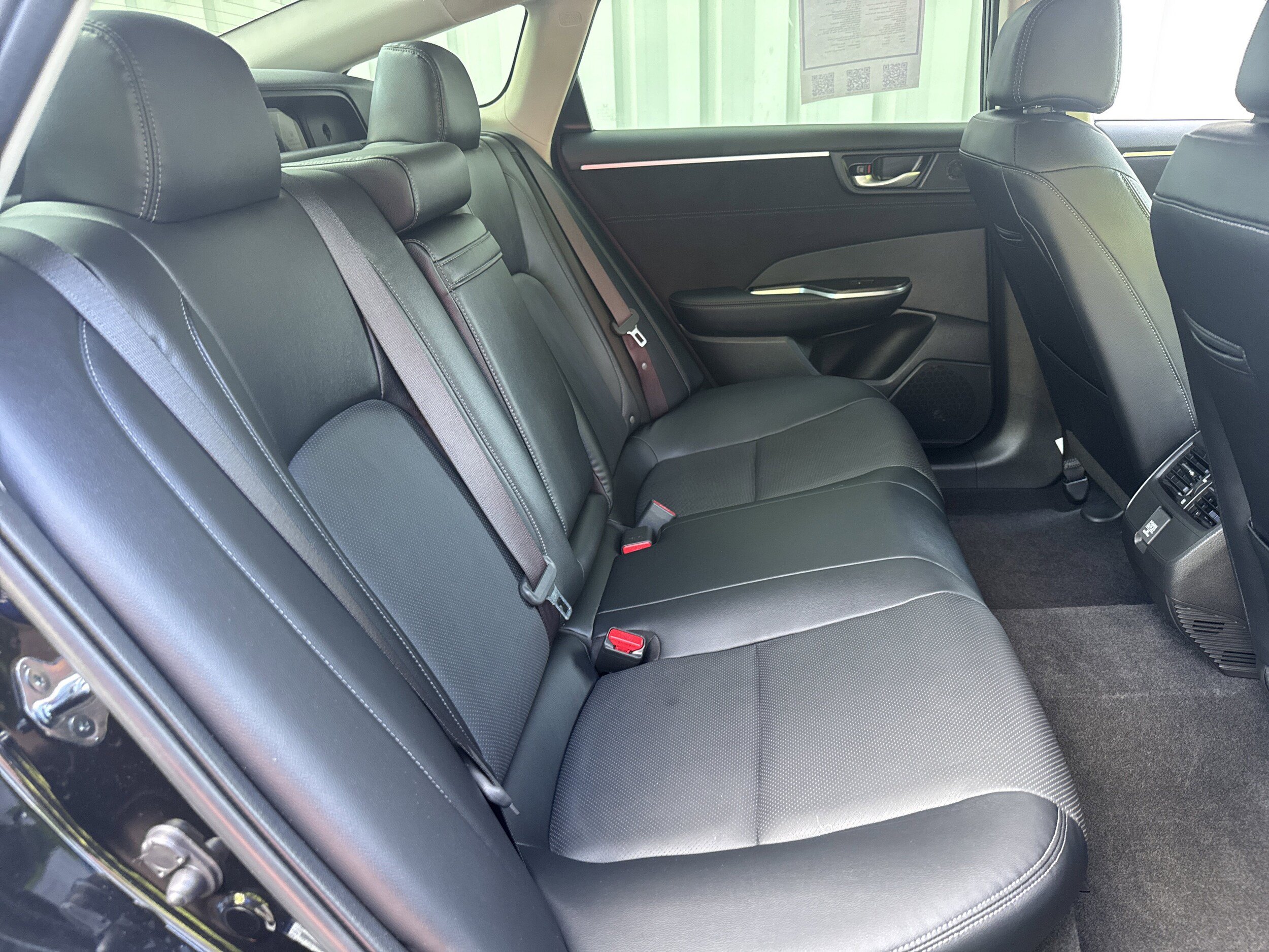 Used 2020 Honda Clarity Touring image 11