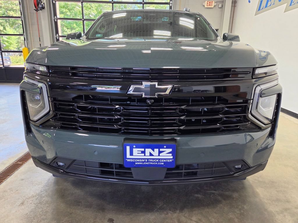 Used 2025 Chevrolet Tahoe RST w/ RST Capability Package AWD/4WD image 3