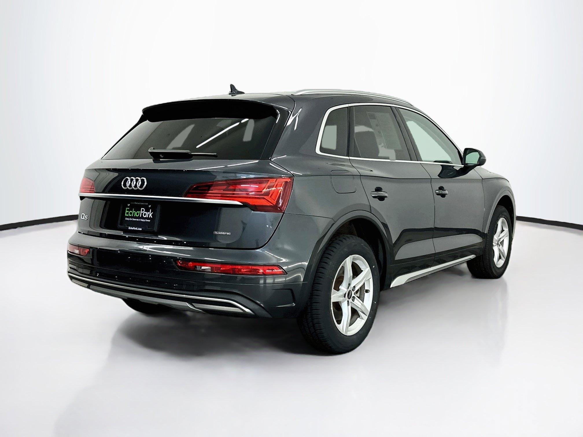 Used 2023 Audi Q5 2.0T Premium w/ Convenience Package AWD/4WD image 9