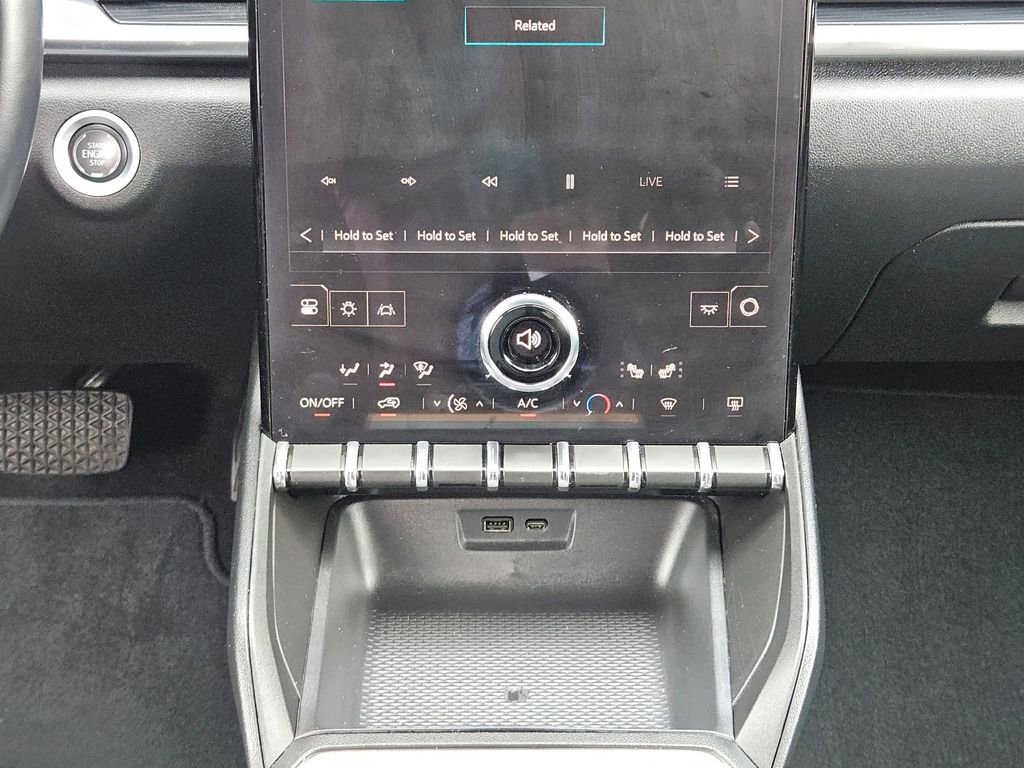 Used 2025 GMC Terrain Elevation AWD/4WD image 21