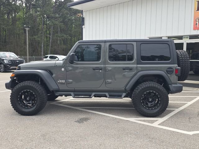 Used 2020 Jeep Wrangler Unlimited Sport S image 2