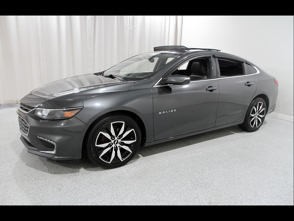 Used 2018 Chevrolet Malibu LT w/ Leather Package FWD image 3