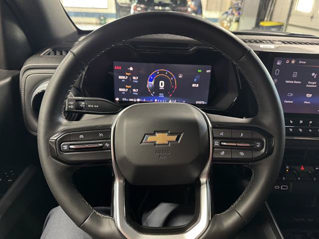 Certified 2024 Chevrolet Colorado LT w/ LT Convenience Package III AWD/4WD image 16
