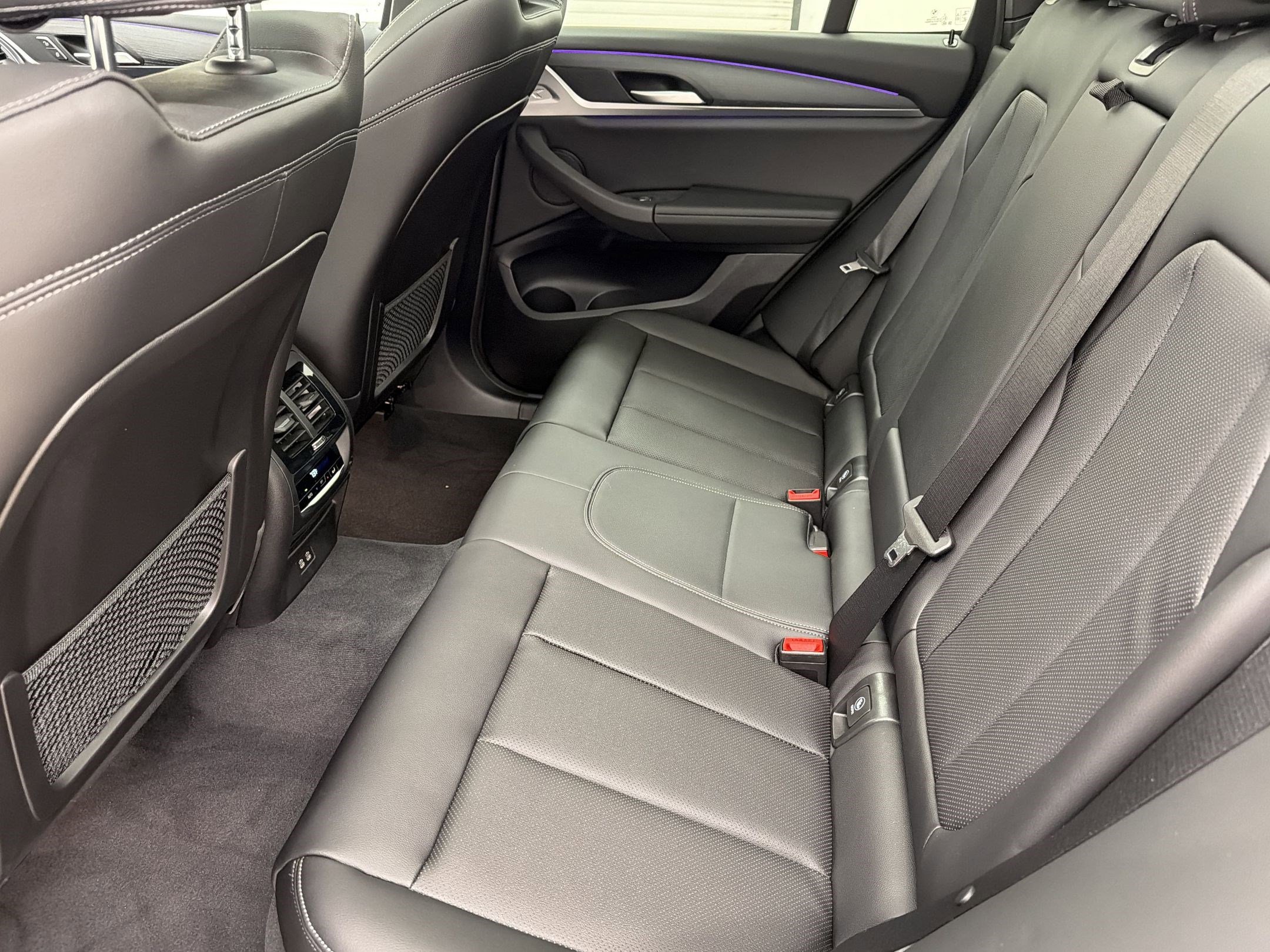 Certified 2024 BMW X3 xDrive30i w/ Convenience Package image 26