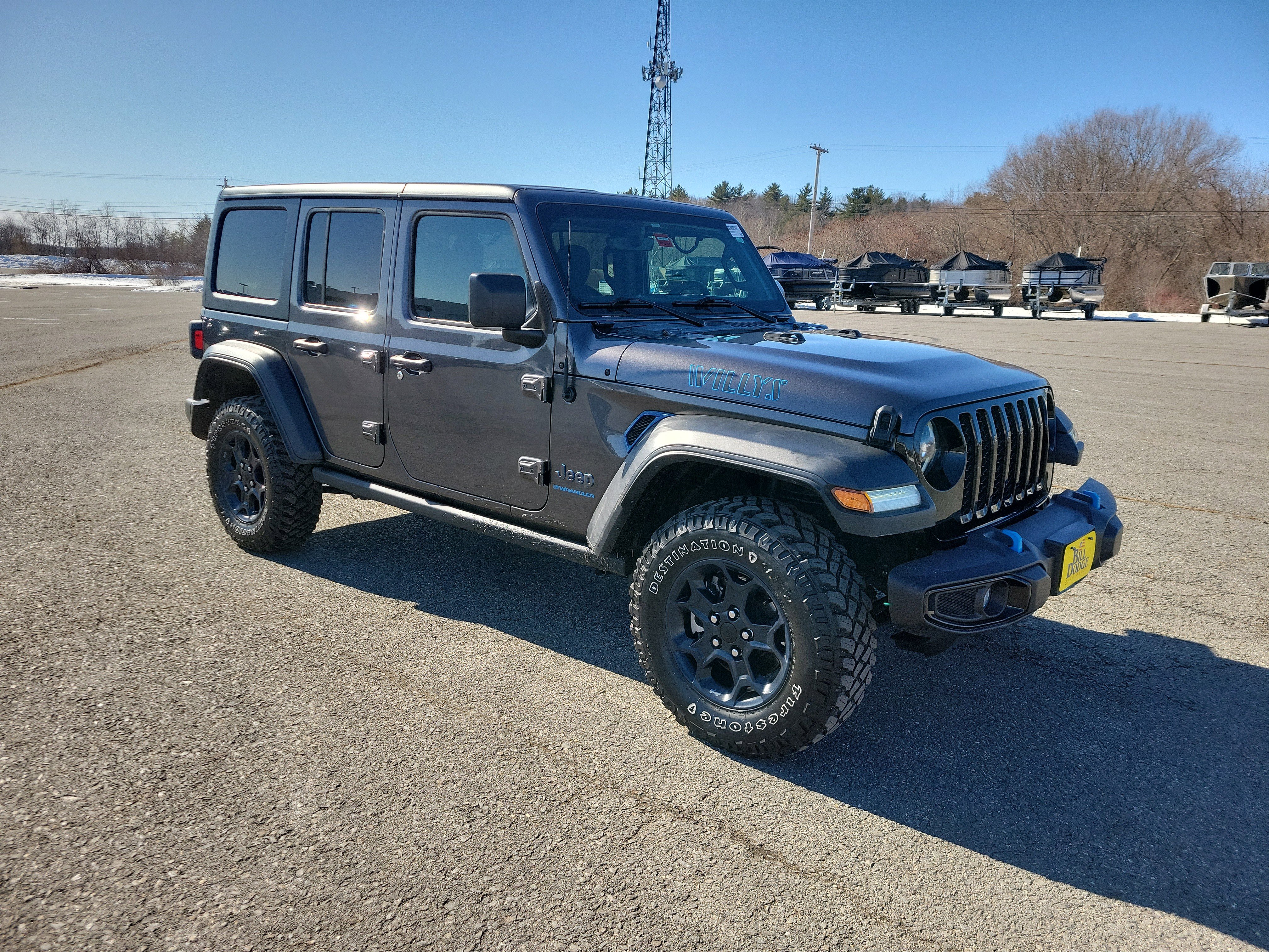 Used 2023 Jeep Wrangler Unlimited w/ Cold Weather Group image 3
