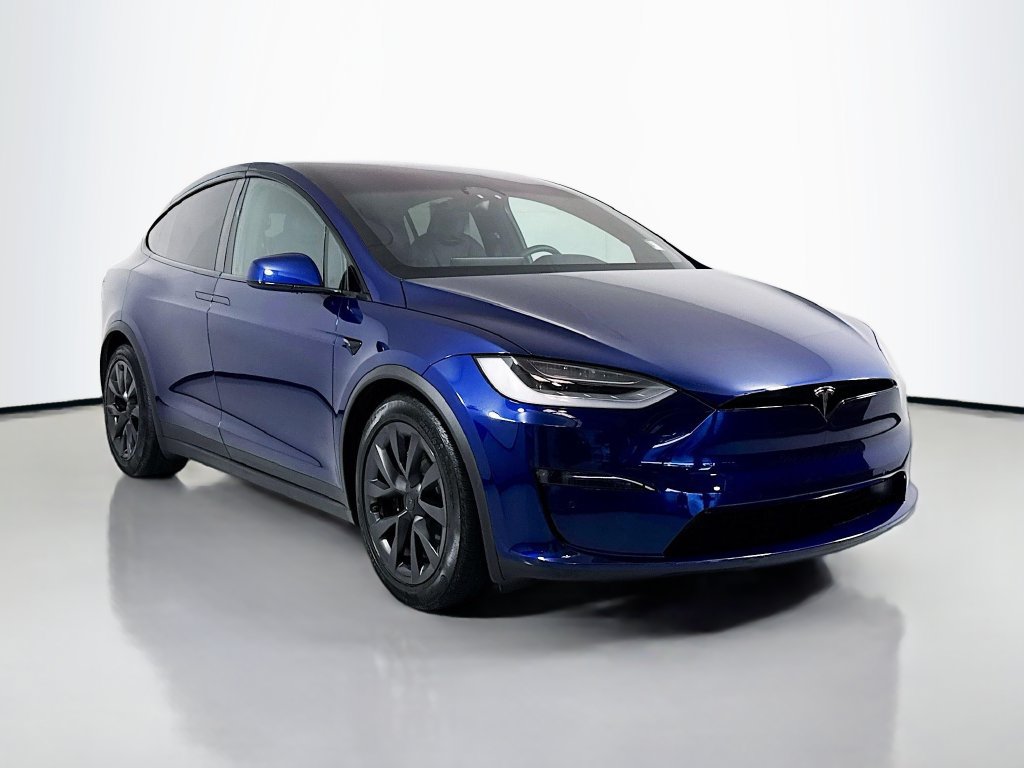 Used 2023 Tesla Model X AWD/4WD image 4