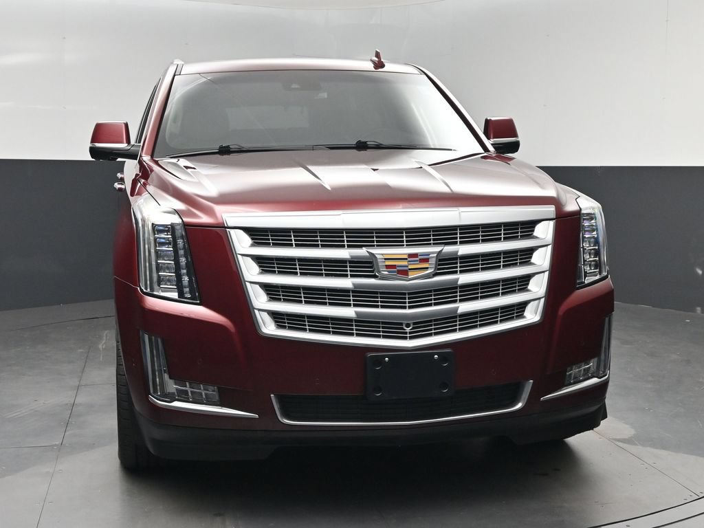 Used 2019 Cadillac Escalade Luxury w/ LPO, Radiant Package AWD/4WD image 21