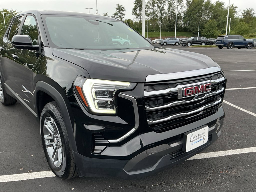 Used 2026 GMC Terrain Elevation AWD/4WD image 14