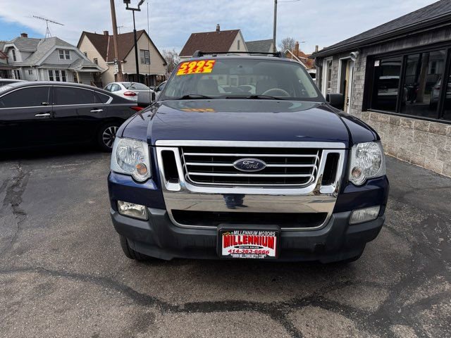 Used 2007 Ford Explorer Sport Trac XLT image 2