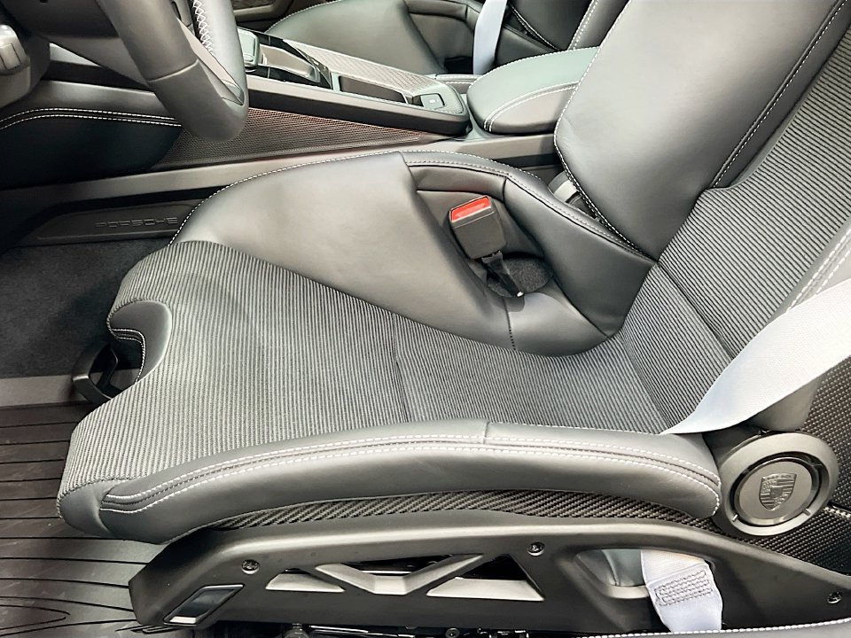 Certified 2026 Porsche 911 GT3 RWD image 21