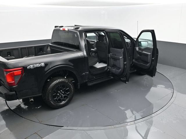 Used 2024 Ford F150 XLT w/ XLT Black Appearance Package AWD/4WD image 26