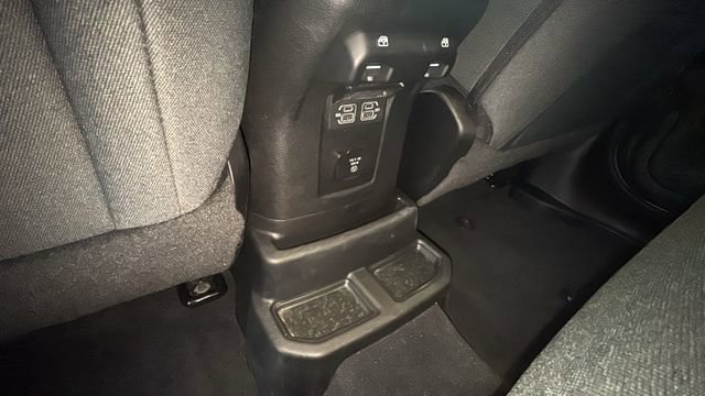 Used 2025 Jeep Wrangler Unlimited Sahara w/ Safety Group image 26