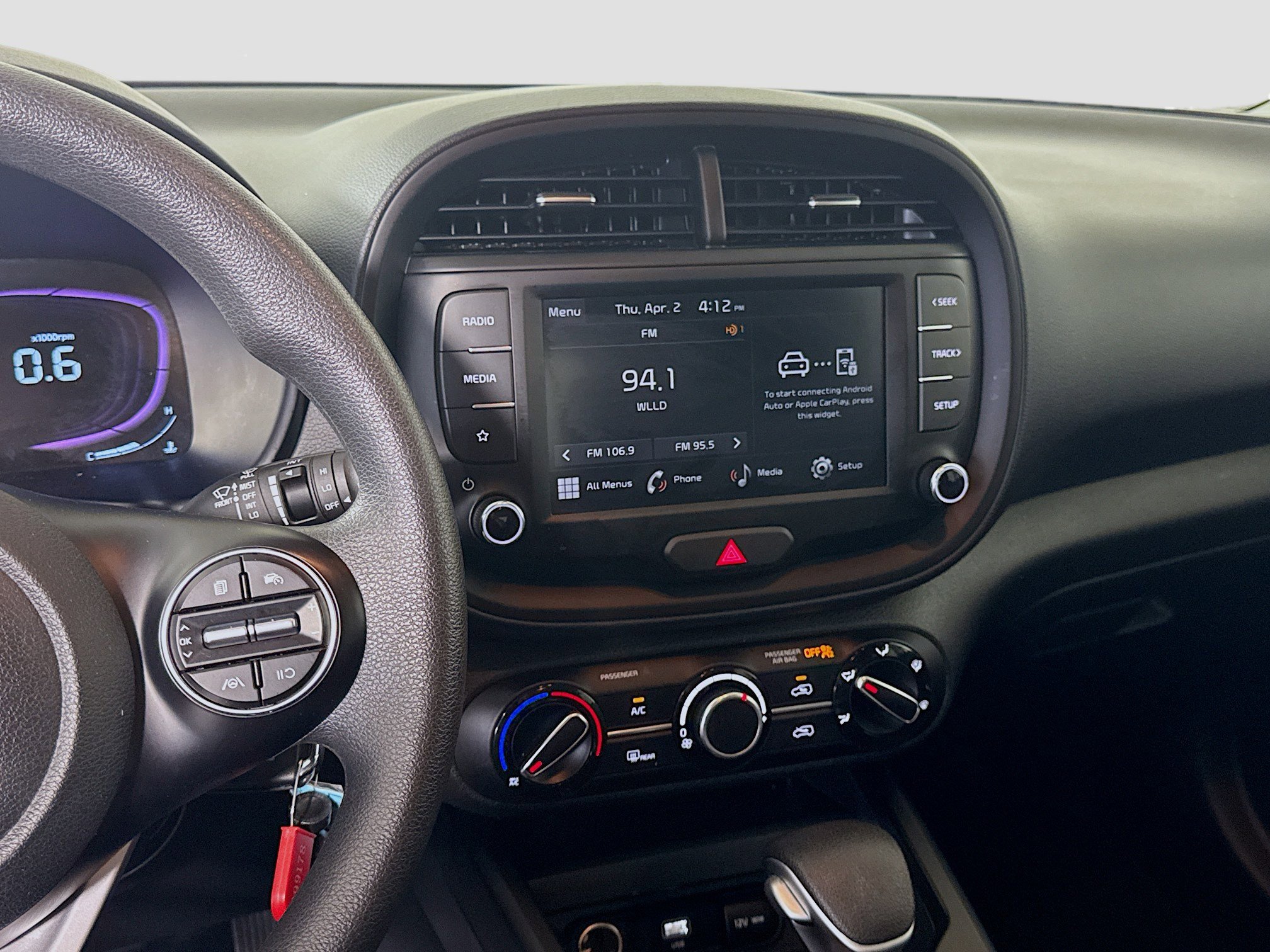 Used 2025 Kia Soul LX w/ LX Technology Package image 18