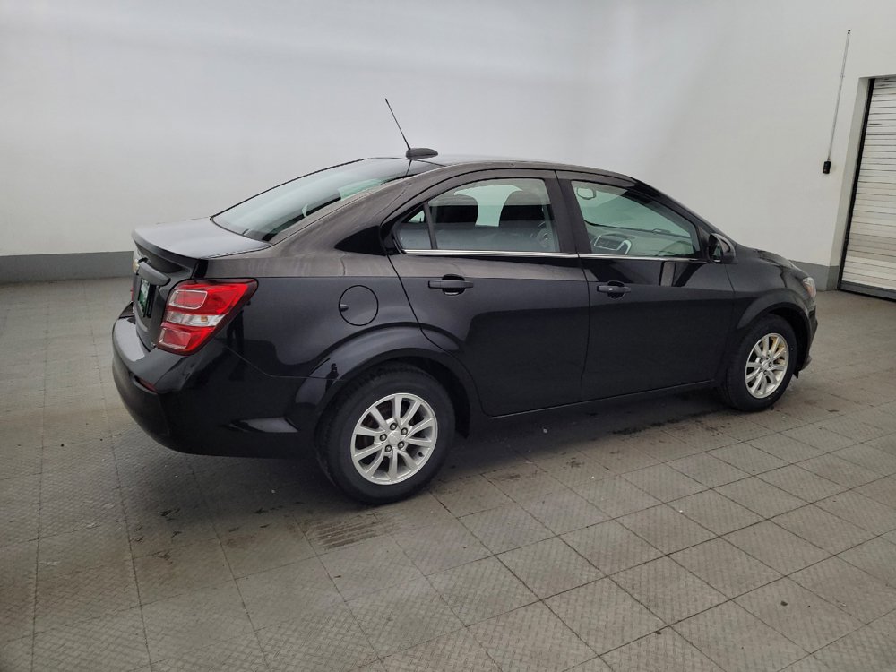 Used 2019 Chevrolet Sonic LT w/ Convenience Package FWD image 10