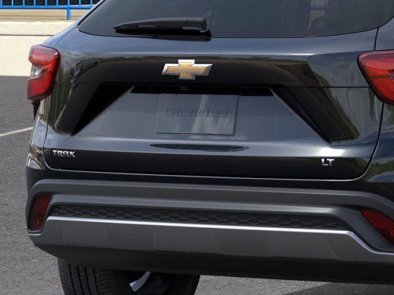 New 2026 Chevrolet Trax LT FWD image 14