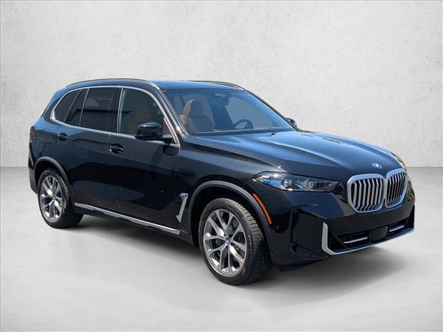 New 2026 BMW X5 xDrive50e w/ Executive Package AWD/4WD image 4