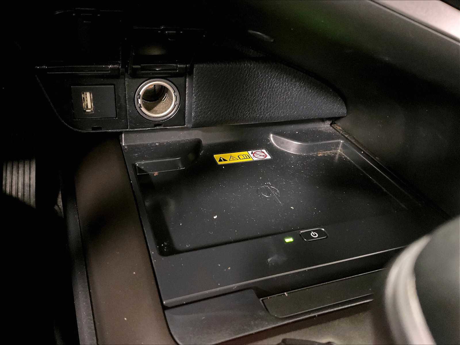 Used 2023 Toyota Camry XLE image 27