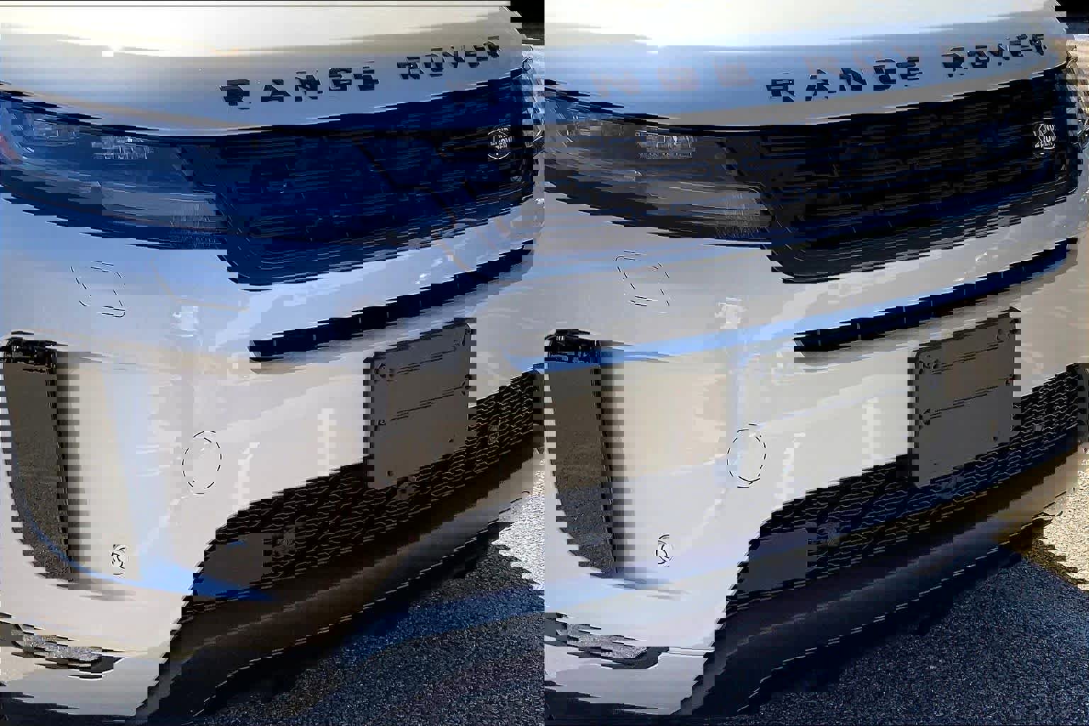 Used 2026 Land Rover Range Rover Evoque S AWD/4WD image 28