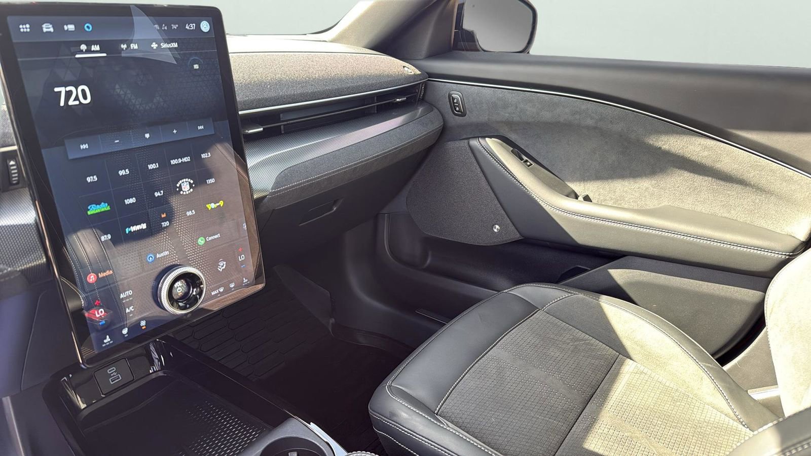 Certified 2023 Ford Mustang Mach-E GT w/ GT Performance Edition AWD/4WD image 20