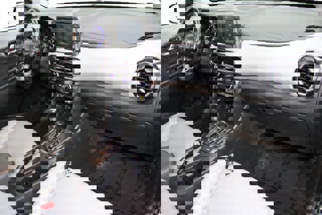 Used 2020 Hyundai Kona Limited image 26