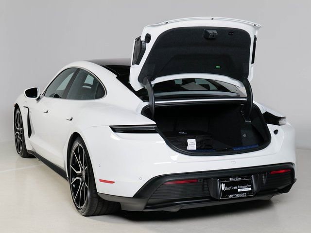 New 2025 Porsche Taycan 4S image 31