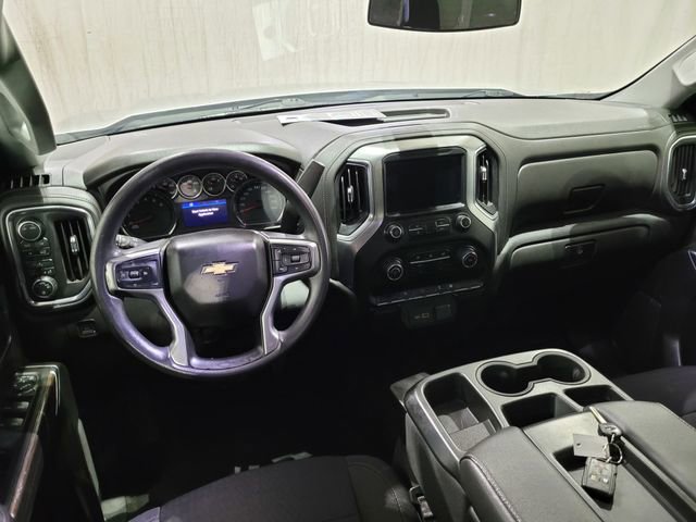 Used 2020 Chevrolet Silverado 1500 LT w/ Bed Protection Package image 4
