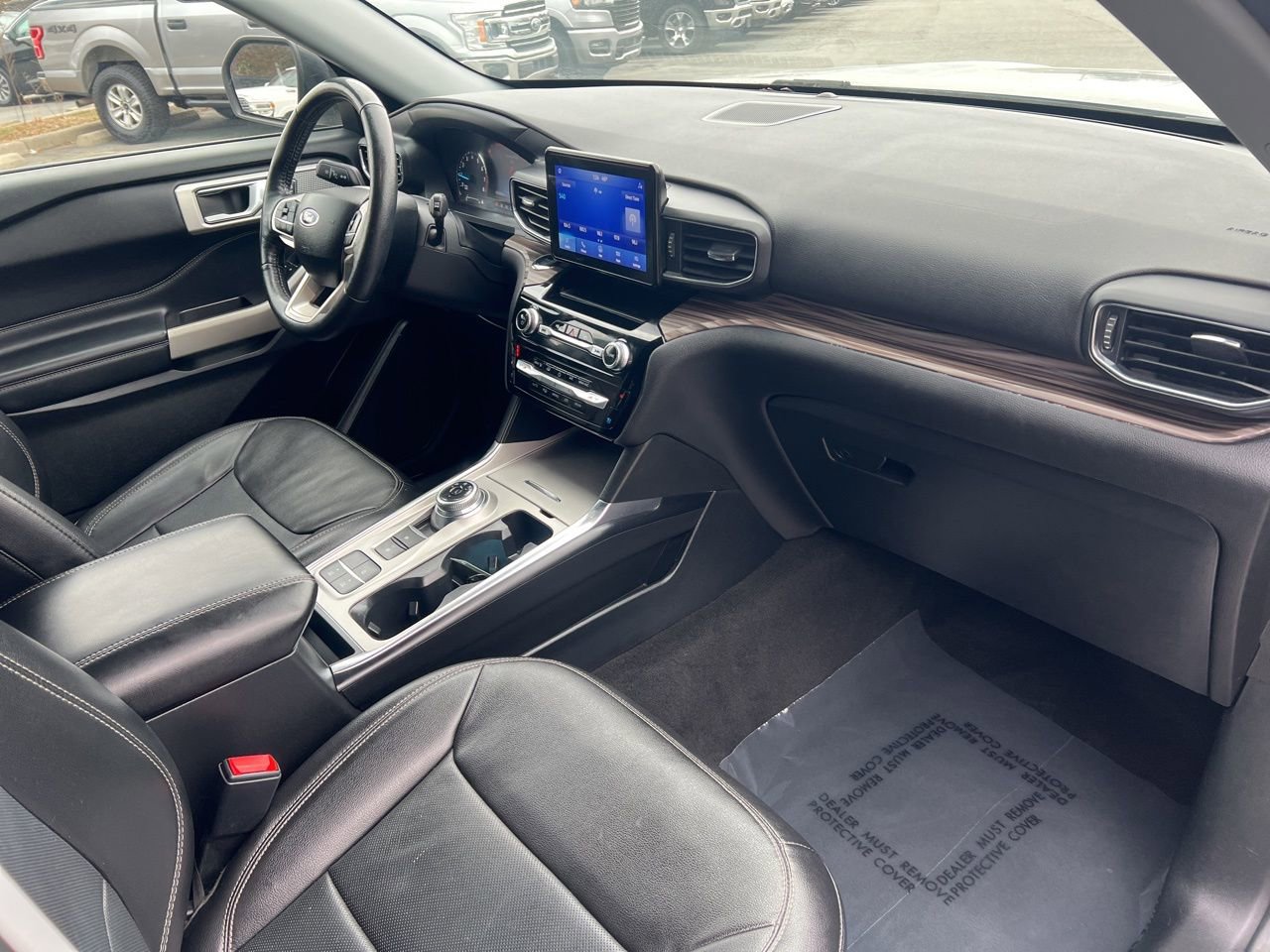 Used 2022 Ford Explorer Limited image 28